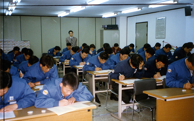 사원 외국어 능력 평가 현장