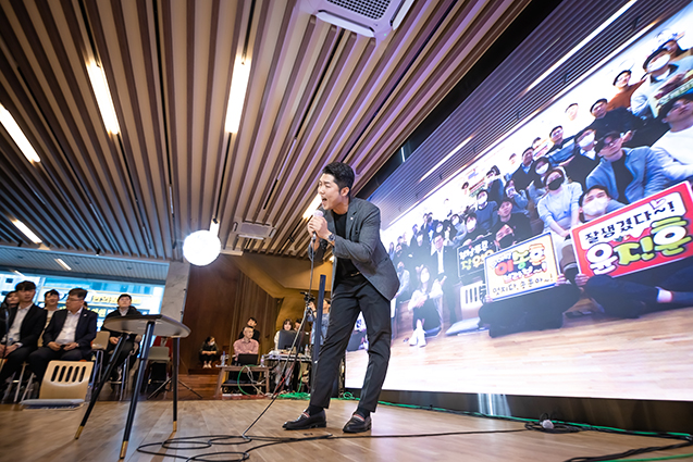 70주년 기념행사_MBC 열전 노래방 사진2